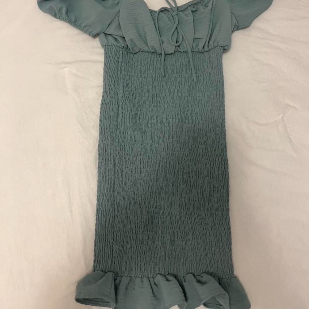 Love Tree Ruffled Sleeves Dress - Picture 3 of 5